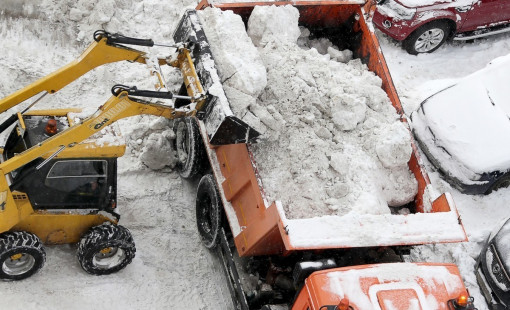 Заказать уборку и вывоз снега в Вологде
