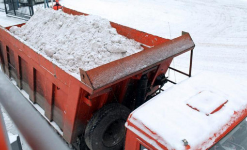 Заказать машину для вывоза снега в Вологде